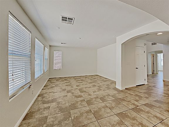 3rd image of 9046 Sosa Creek Ave