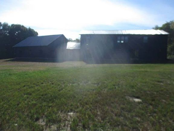 3rd image of 311 Jubinsky Rd