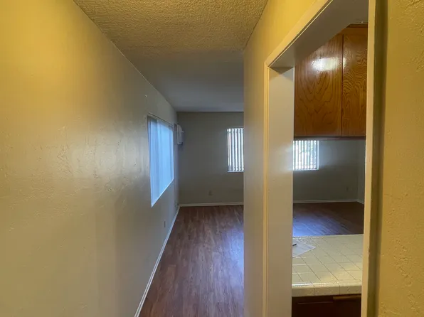 7053 Jordan Ave APT 6, Canoga Park, CA 91303