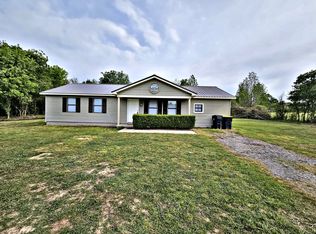 207 Eddy Rd, Danville, AL 35619
