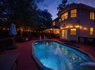 954 Hillbilly Heaven Rd, Livingston, TX 77351