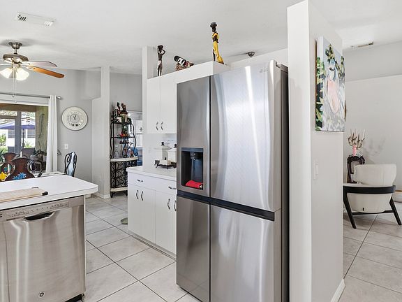 5th image of 6644 Picante Circle