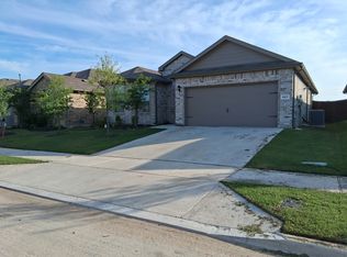 621 Passenger Trl, Fort Worth, TX 76131