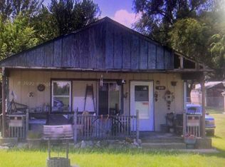 1512 Hillview Dr, Pekin, IL