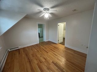 17 Central St #4, Derry, NH 03038