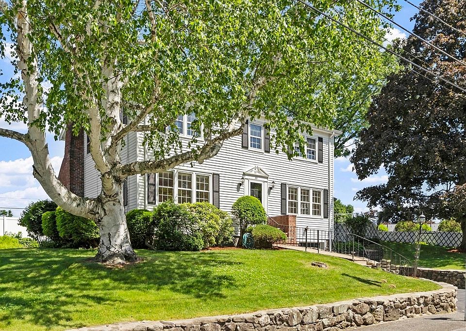 1st image of 33 Kane Dr