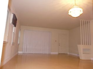 319 McHenry Rd, Glendale, CA 91206