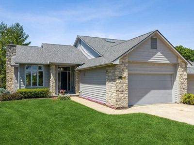 1780 Country Club Dr, Coralville, IA, 52241