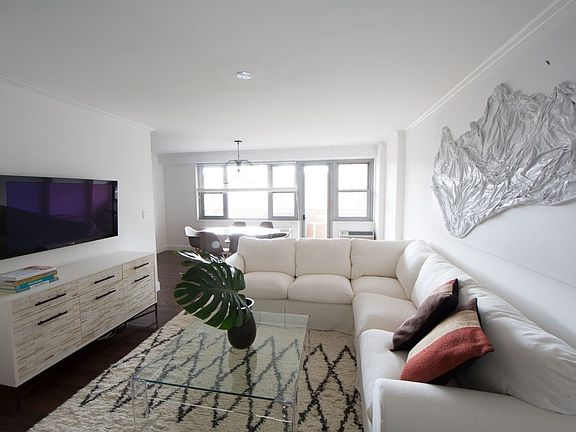 3rd image of 100 W 93rd St #10FF