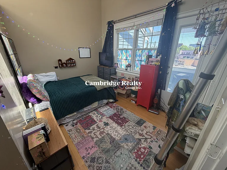 325 Elm St #2 — Photo 15