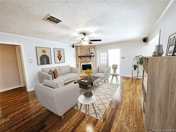 2nd image of 1513 W Autumnwood Ln