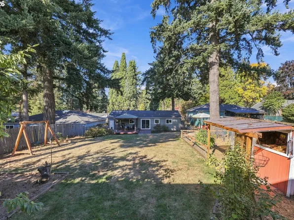21658 SE Oak St, Gresham, OR 97030