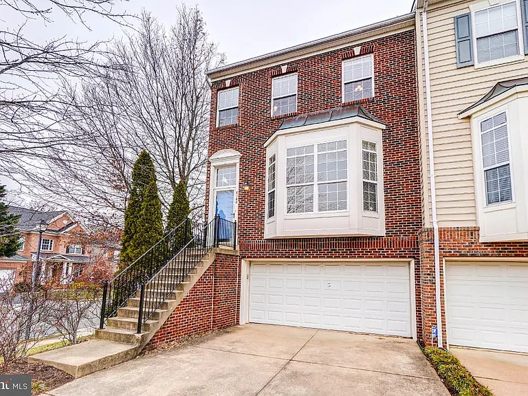 6160 Cinnamon Ct — Photo 2