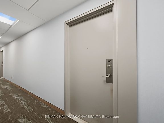 5th image of 681 Yonge St #418