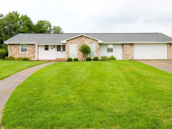 2306 Alexander Mnr W, Steubenville, OH 43952