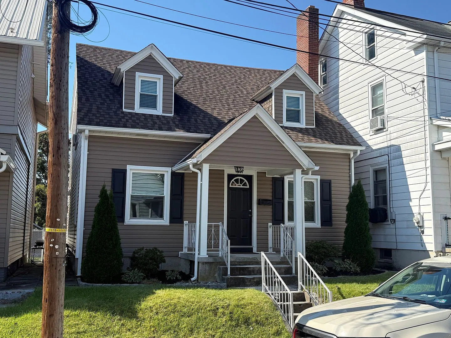 Beautifully Updated Rental with a High-End Kitchen & Relaxing Backyard- Furnished — Photo 1