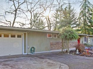 11555 35th Ave NE, Seattle, WA 98125