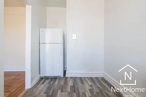 Rented by NextHome Empire | media 5