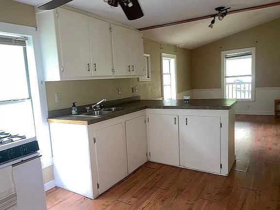 4th image of 190 Ray Carpenter Rd #0