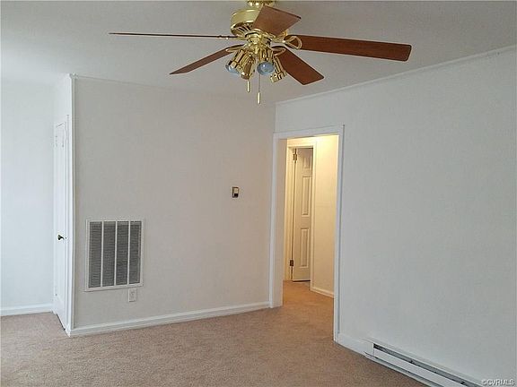 4th image of 3912 Peyton Ave