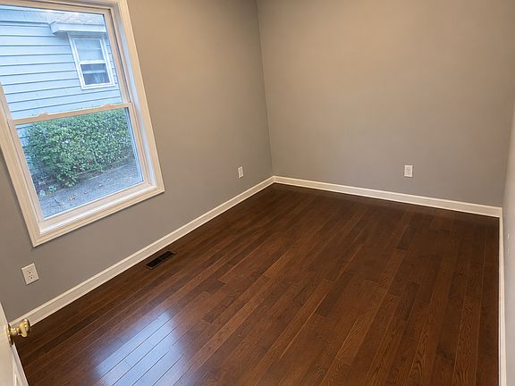 4th image of 6 Park Pl #1L