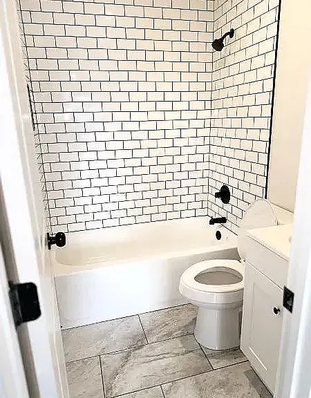 205 Treutland Ave #B — Photo 3