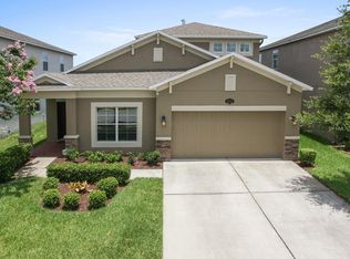10619 Pictorial Park Dr, Tampa, FL 33647