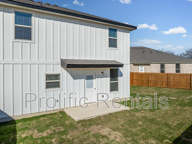 106 Logan Ct #B — Photo 27