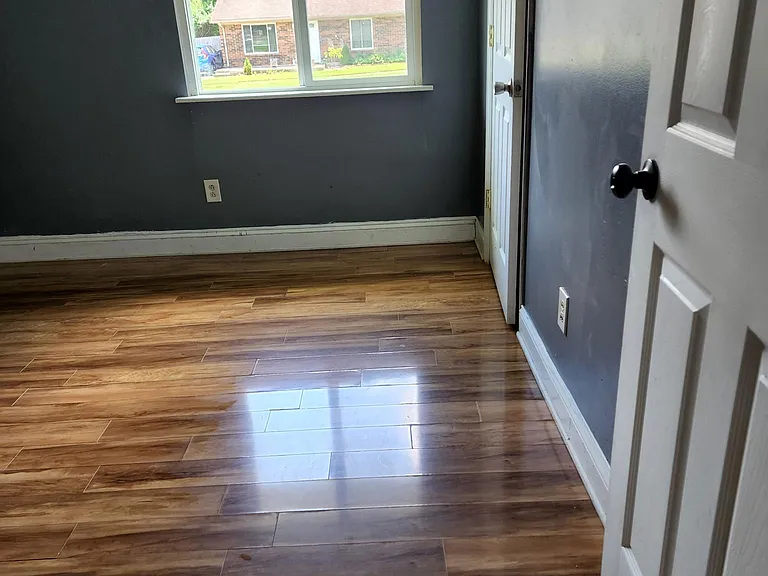 3829 Niagara Dr — Photo 5
