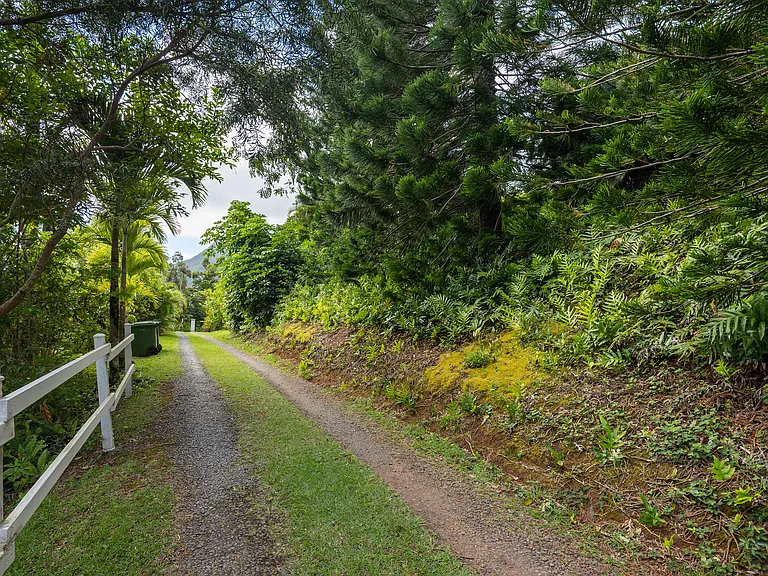 entrance to home off of our country lane