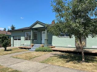 184 Gwinn St W, Monmouth, OR 97361