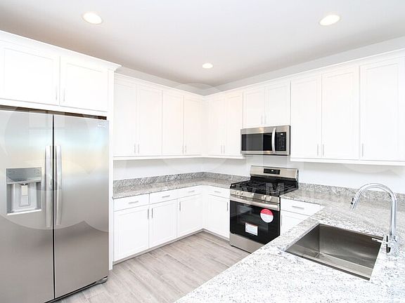 3rd image of 24369 N 166th Ln