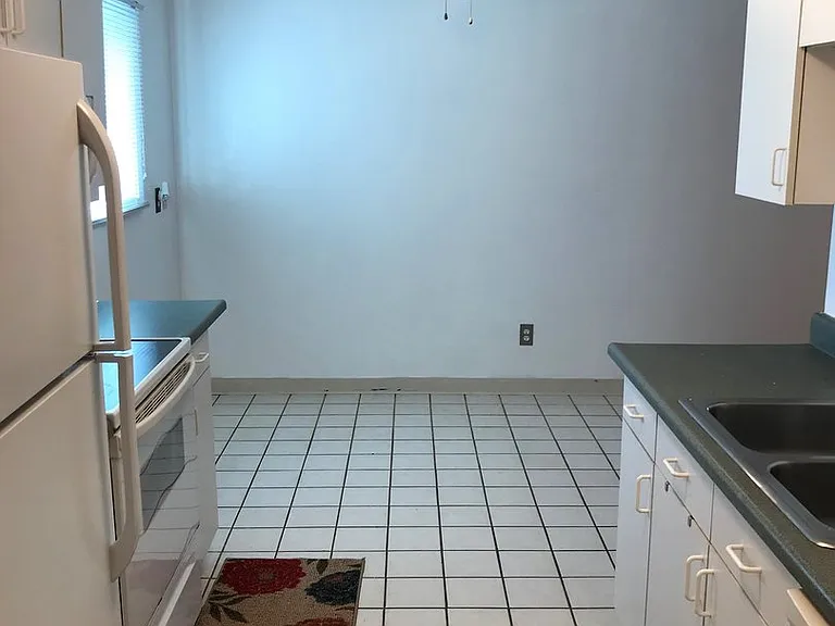 1531 Northview Dr — Photo 7