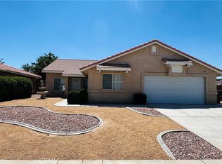 12390 San Dimas St, Victorville, CA 92392