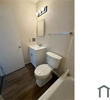 1025 Shackelford Rd #D — Photo 8