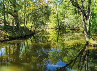 211 Carol Dr, Freeport, FL 32439