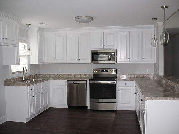 224 ASheberne kitchen main