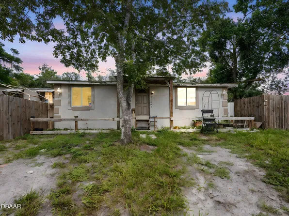 31605 Skyline Dr, Deland, FL 32720