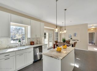 32 Mill Pond Rd, Jackson, NJ 08527