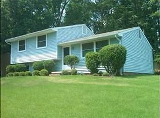 9000 Archwind Ct, North Chesterfield, VA 23236