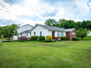 1403 Orchard Ln, Athens, TN 37303