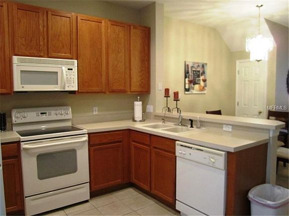 3rd image of 12709 Sunland Ct