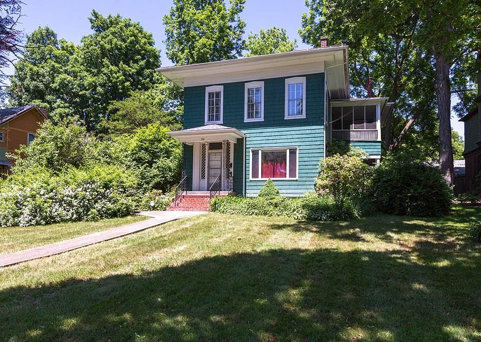 1st image of 314 W Clinton St