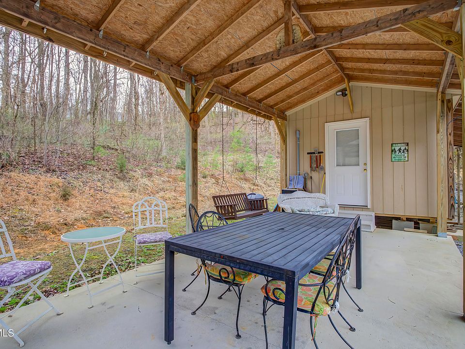 13th image of this home