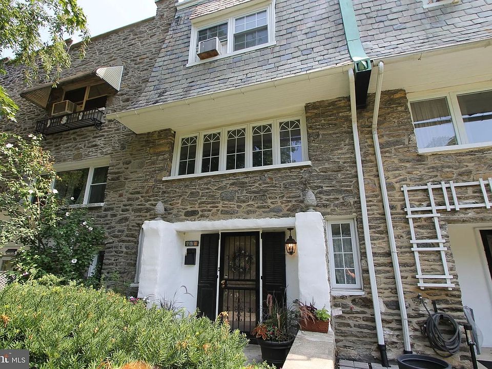 1st image of 254 E Meehan Ave