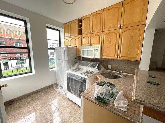 3rd image of 30-89 44th St #2L