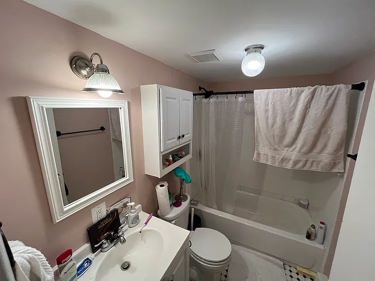 2143 E Sergeant St — Photo 23
