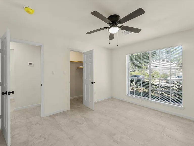 22019 Kenchester Dr — Photo 21