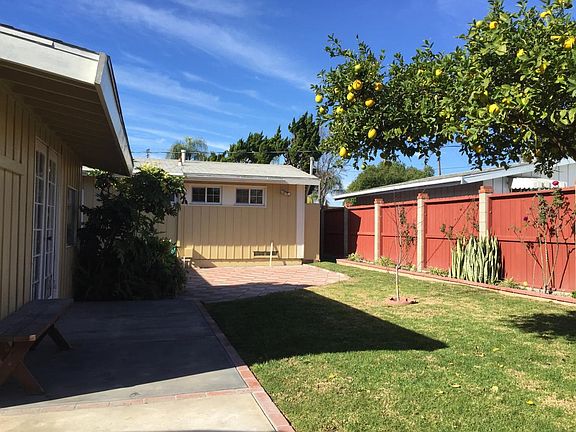 3rd image of 6449 E El Paseo St