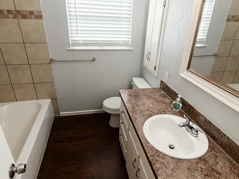 4800 Sabelle Ln — Photo 10